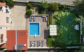 Villa Alex With Private Pool And Jacuzzi